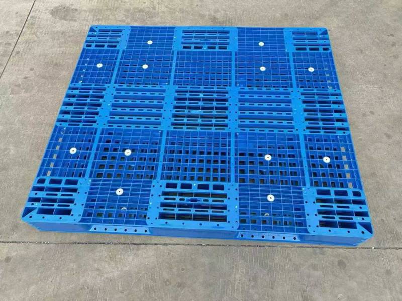 加厚型双面型塑料托盘，抗冲击水泥堆码重型双面托盘(图1)