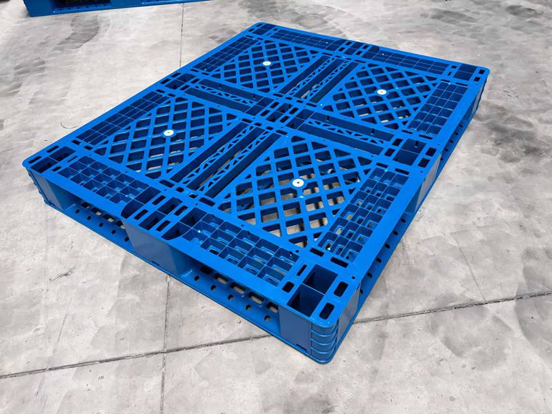 面粉厂/化肥厂码垛专用托盘，田字型加厚塑料栈板(图1)