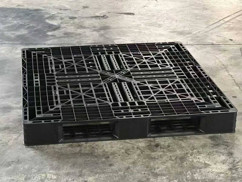 黑色再生料出口专用塑料地台板(图1)