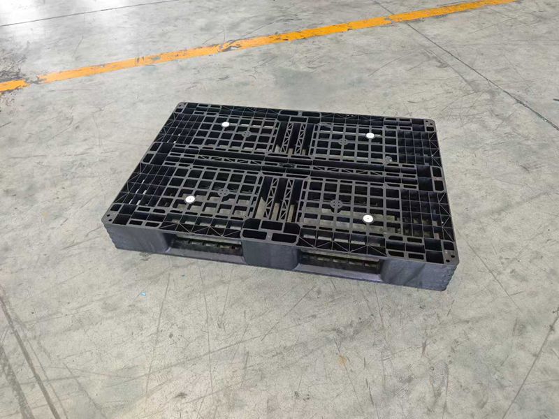 集装箱装载专用1210出口塑料托盘(图1)