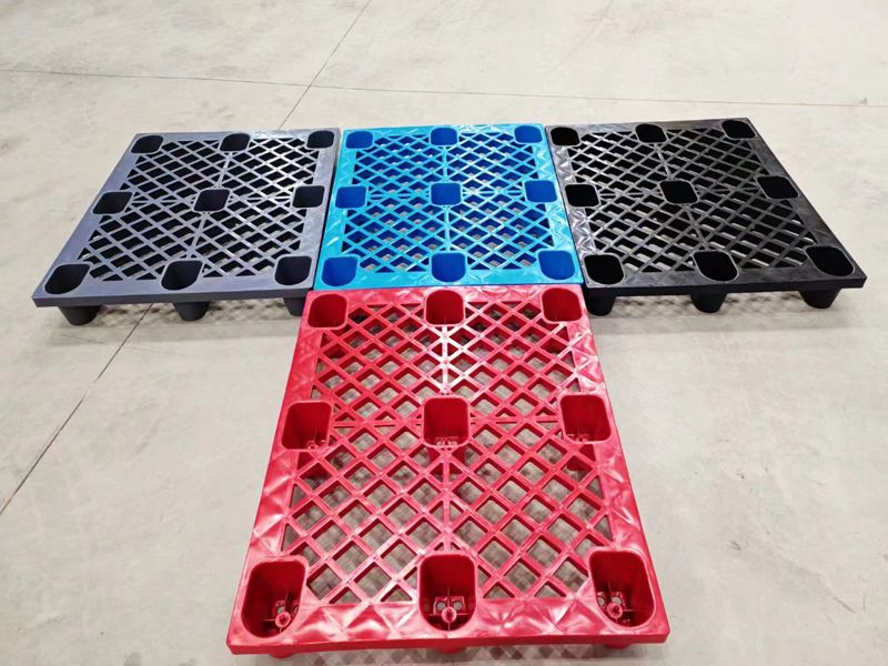 黑色环保再生料九脚塑料地台板(图1)