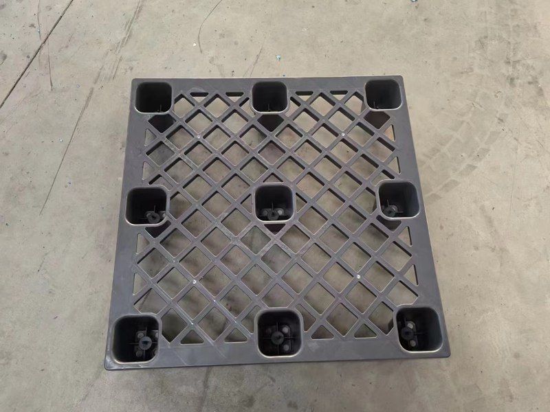 1210九脚网格轻型塑料栈板出口专用(图1)