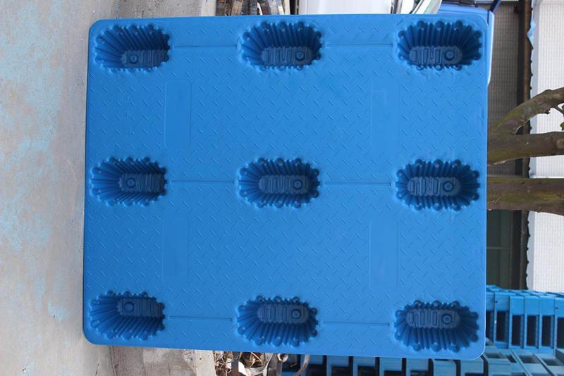 1111吹塑托盘高强度抗冲击款(图1)